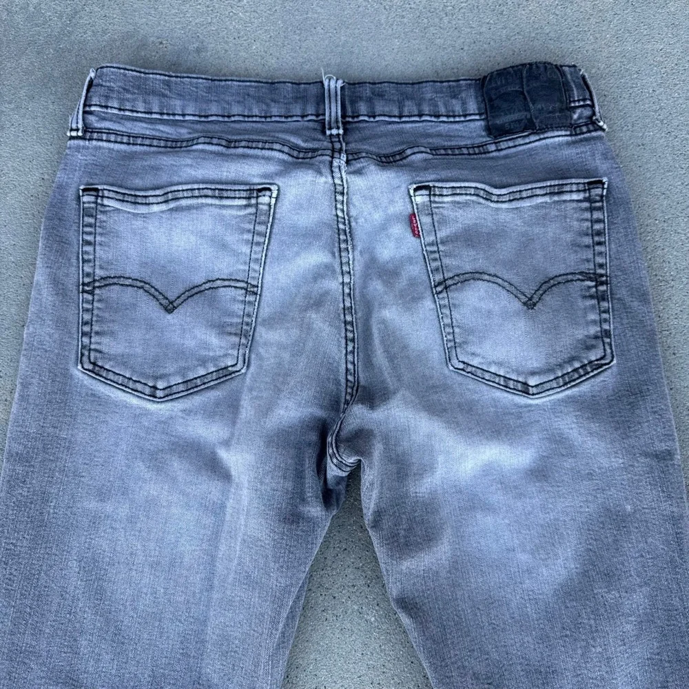 Levi's 514 36x34 Straight‎ Fit Jeans Men's Grey